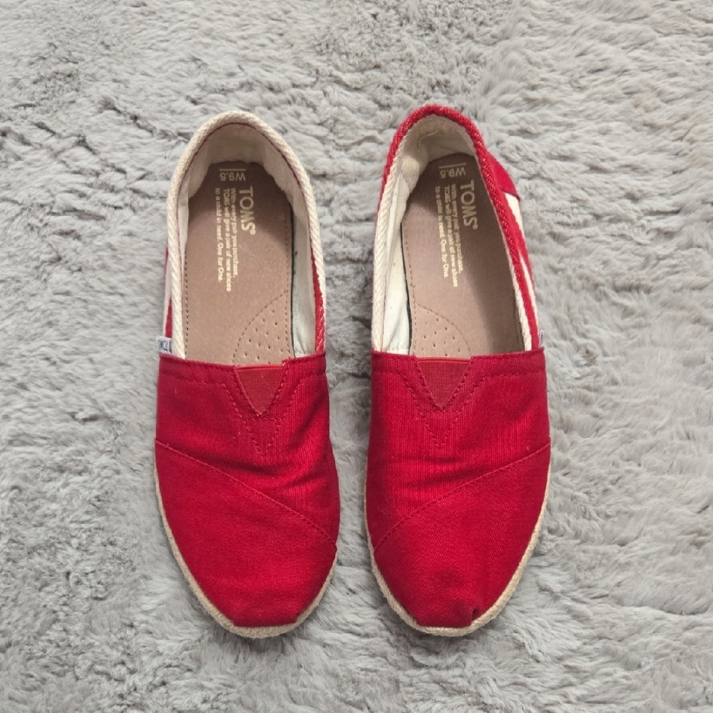 TOMS Red Canvas espadrilles Slip-Ons - size 9.5